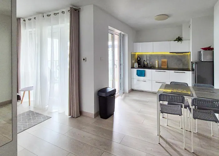 Apartment Gorgeous In *