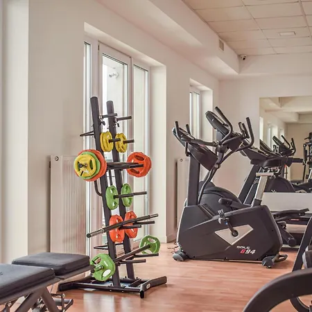 Gorgeous In Apartment *