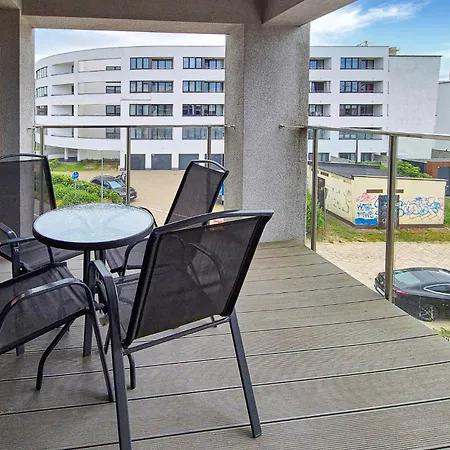 Apartmán 1 Bedroom Awesome In *